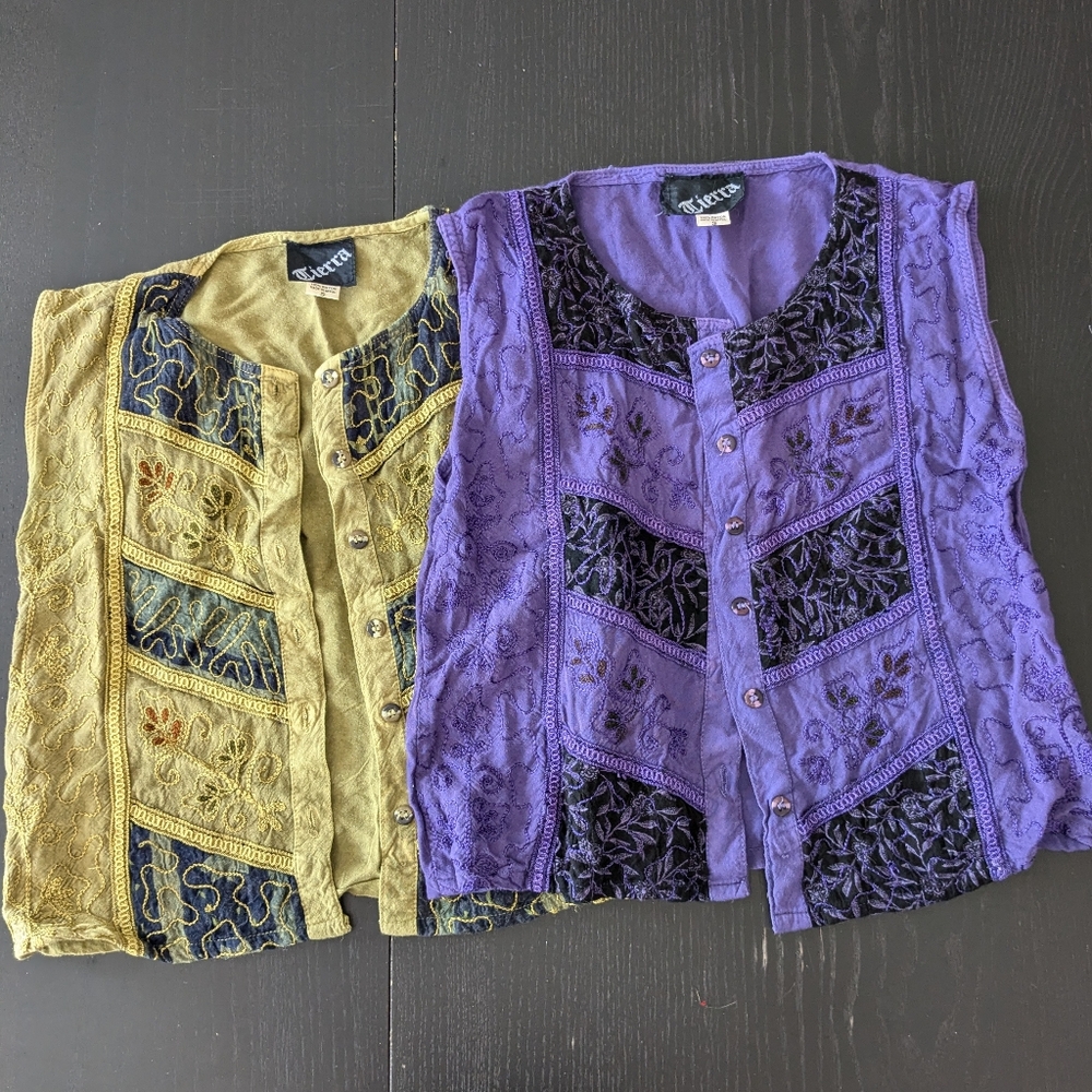 Lot of 2 Tierra S Purple and green boho vest tops hippie batik design